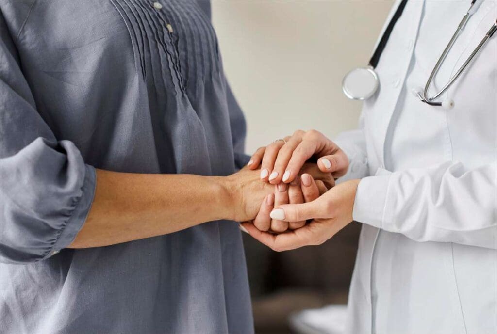 Como escolher o melhor tratamento para os sintomas da menopausa - Dra Vanessa Engelmann - Ginecologista Joinville